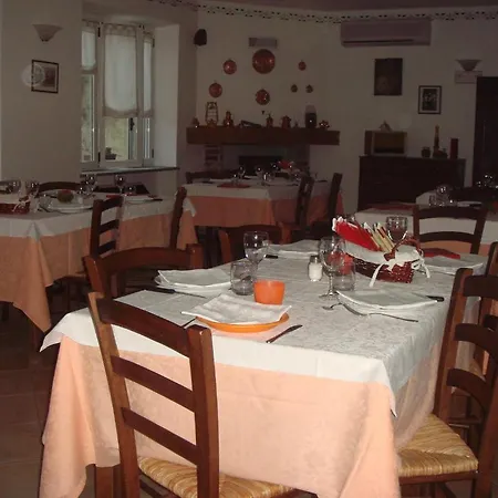 Agriturismo Cascina Vrona * Monteu Roero