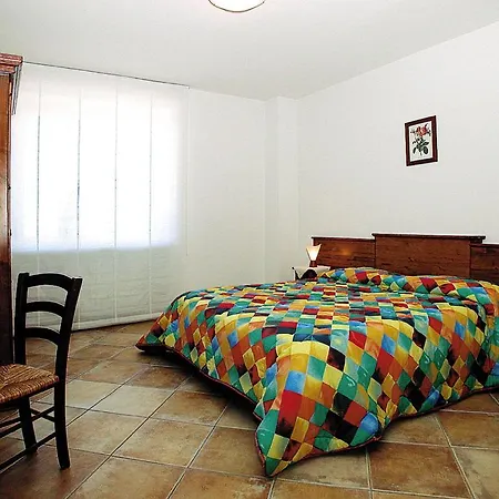 ファームステイ Agriturismo Cascina Vrona モンテーウ・ロエーロ