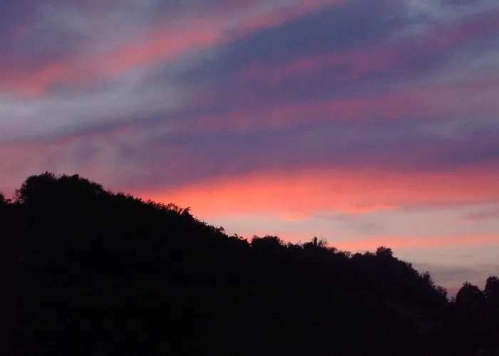 Agriturismo Cascina Vrona * Monteu Roero