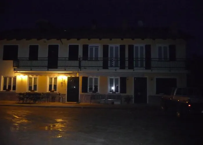 Lantgård Agriturismo Cascina Vrona *